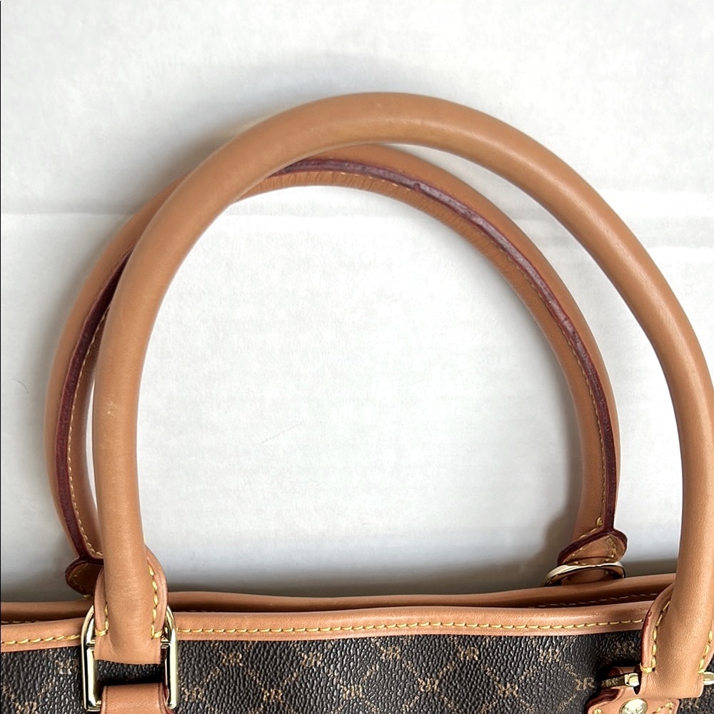 Rioni Elegant Brown and Tan Handbag - Picture 3 of 11